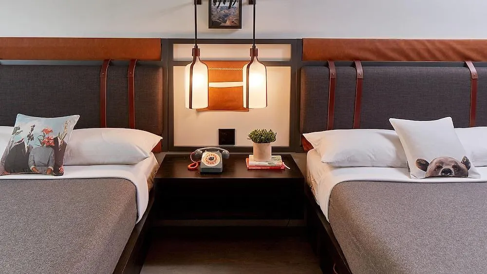 ***  Moxy Memphis Downtown Hotel United States