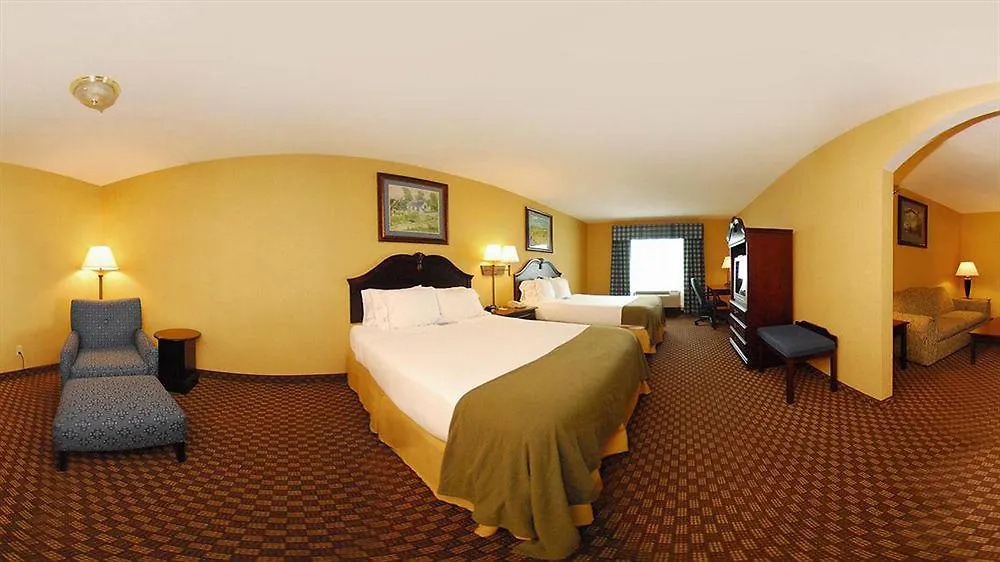 Moxy Memphis Downtown Hotel