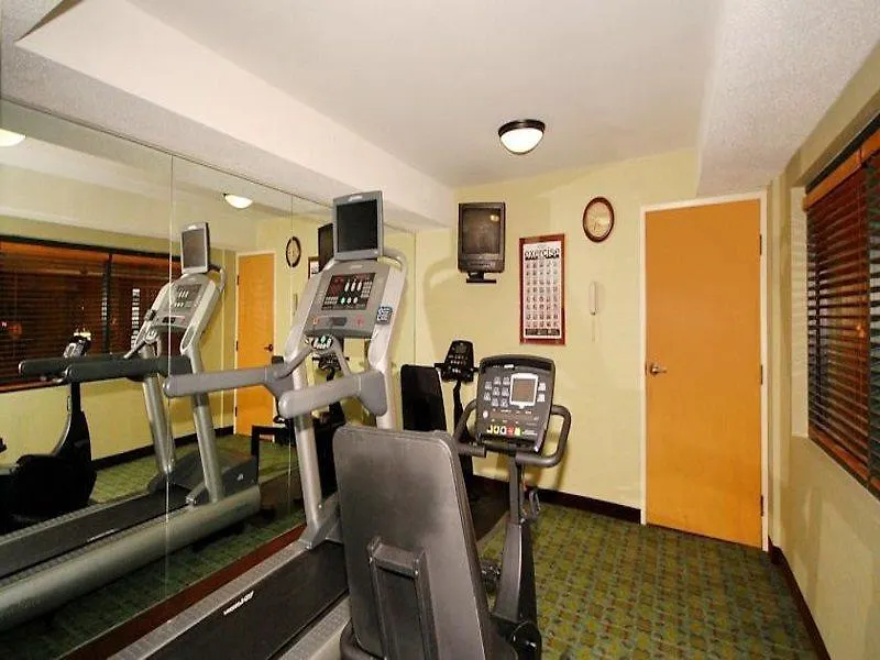 Hotel Moxy Memphis Downtown