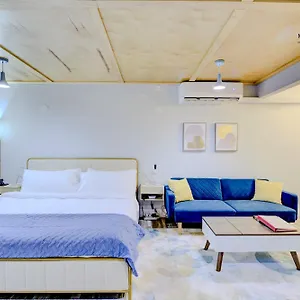 The Moose #5 - Modern Comfy With King Bed, Free Parking & Fast Wifi Appartement