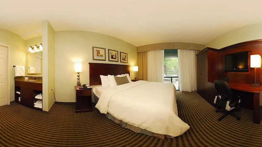 Moxy Memphis Downtown Hotel 3*,  United States